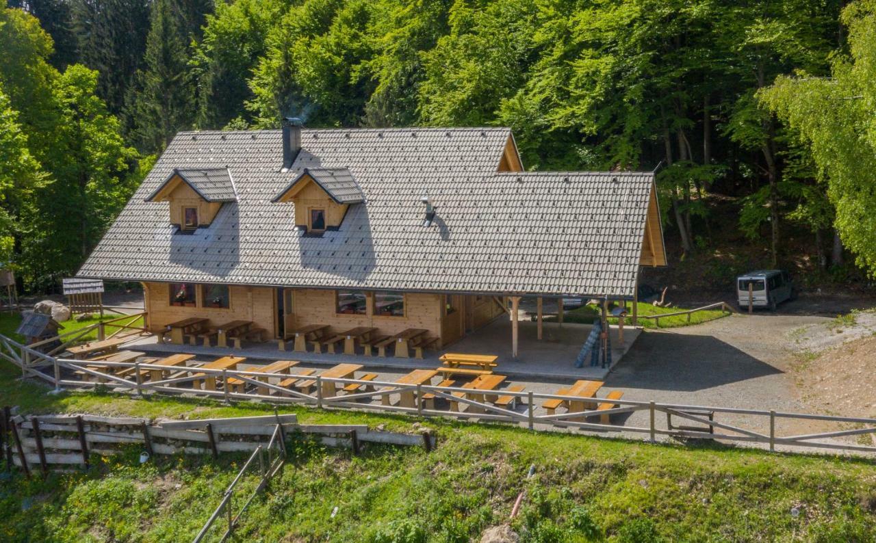 Koca Na Talezu Bed and Breakfast Ribno Eksteriør billede
